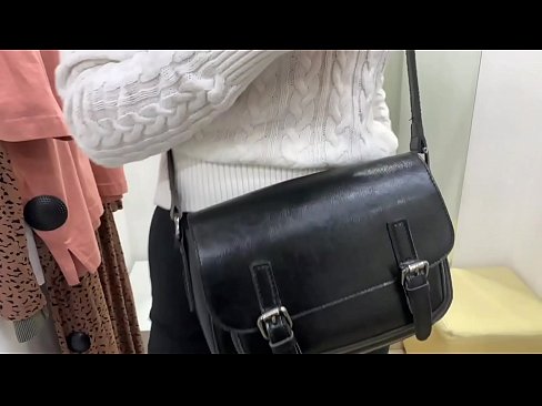 ❤️ 年輕婊子 FeralBerry 在試衣間用假陽具公開自慰 ️❌ 色情 在我們這裡 zh-tw.battlepass-bonuse.ru ☑